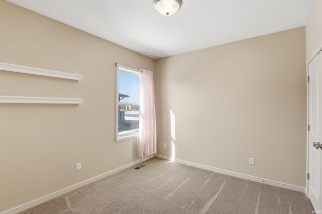 1220 Turnberry Lane, Auburn, IN 46706