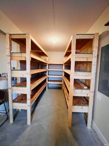 1220 Turnberry Lane, Auburn, IN 46706