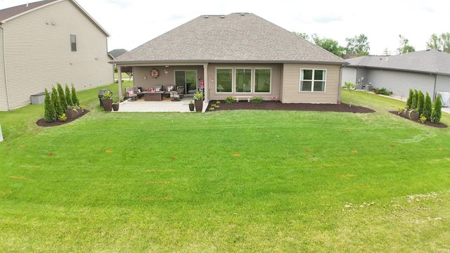 1220 Turnberry Lane, Auburn, IN 46706