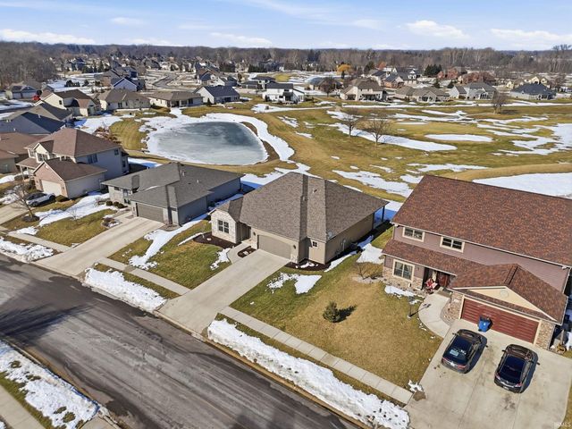 1220 Turnberry Lane, Auburn, IN 46706