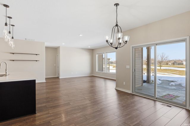 1220 Turnberry Lane, Auburn, IN 46706