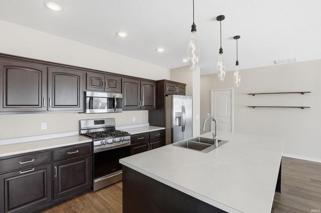 1220 Turnberry Lane, Auburn, IN 46706