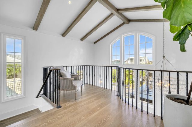 384 Beachside Drive, Panama City Beach, FL 32413