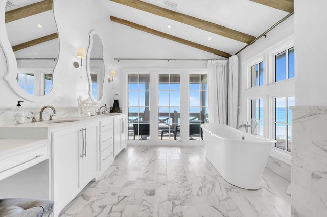 384 Beachside Drive, Panama City Beach, FL 32413