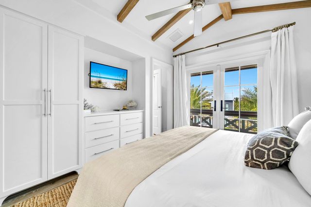 384 Beachside Drive, Panama City Beach, FL 32413