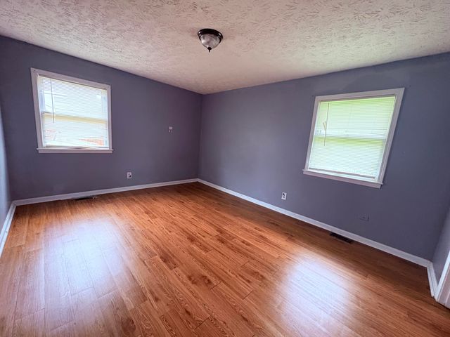 301 Aztec Trail, Georgetown, KY 40324