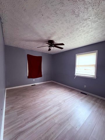 301 Aztec Trail, Georgetown, KY 40324