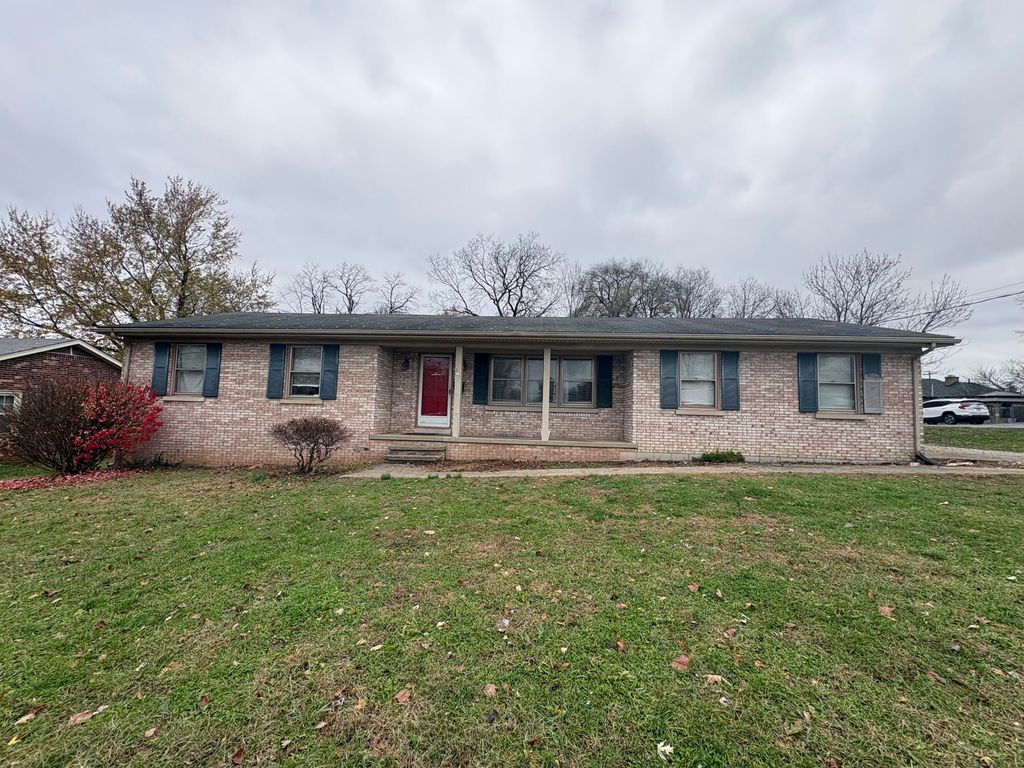 301 Aztec Trail, Georgetown, KY 40324