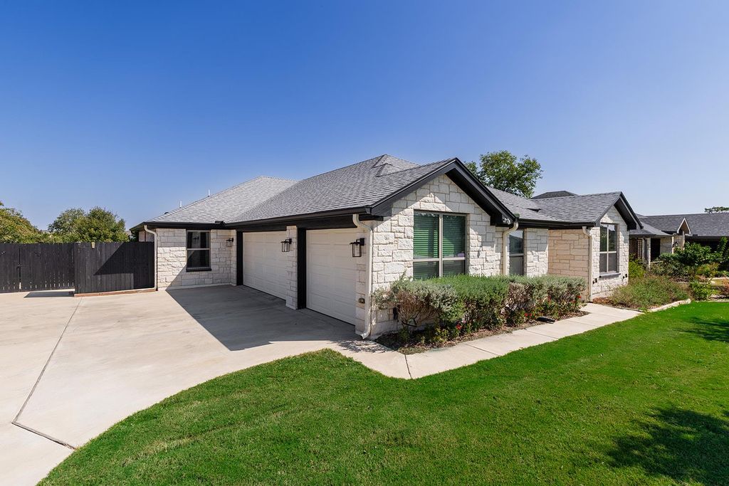 6005 Hamlet DR, Belton, TX 76513