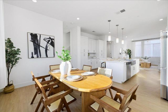 1121 Karlstad Drive, Sunnyvale, CA 94089