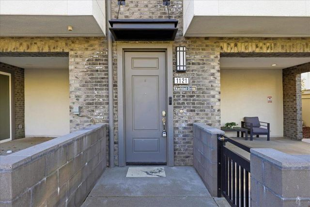 1121 Karlstad Drive, Sunnyvale, CA 94089