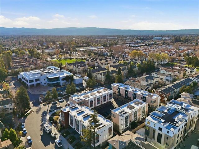 1121 Karlstad Drive, Sunnyvale, CA 94089