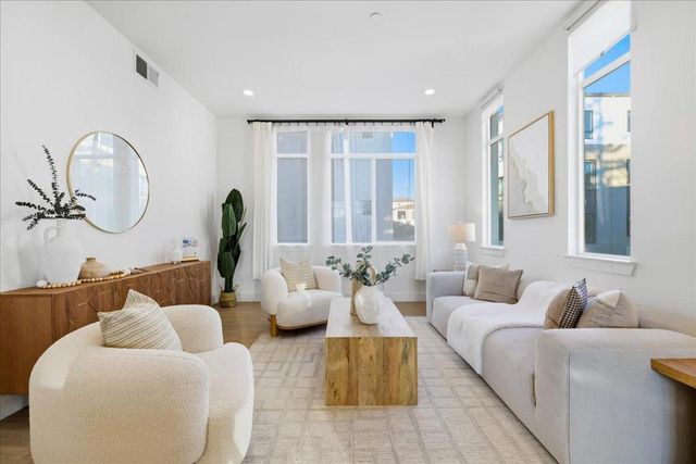 1121 Karlstad Drive, Sunnyvale, CA 94089