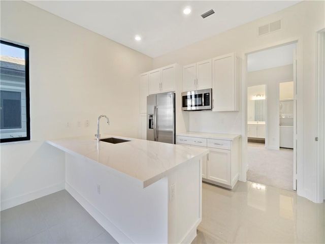 10870 Shore Street, Parkland, FL 33076