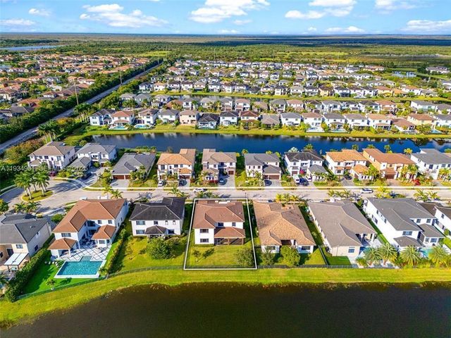 10870 Shore Street, Parkland, FL 33076