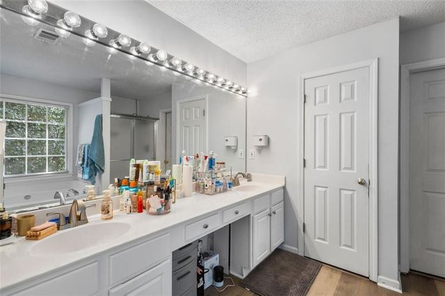 2555 Kingsbrooke Lane, Duluth, GA 30097