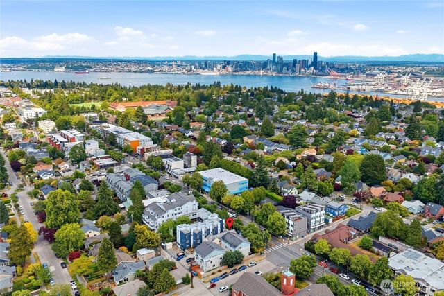 3453 California Avenue SW, Seattle, WA 98116