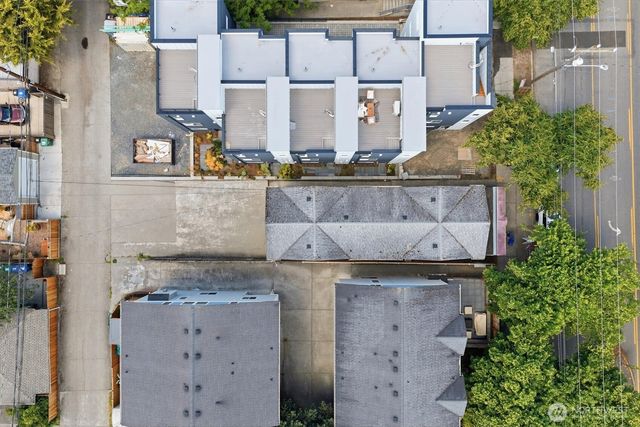 3453 California Avenue SW, Seattle, WA 98116