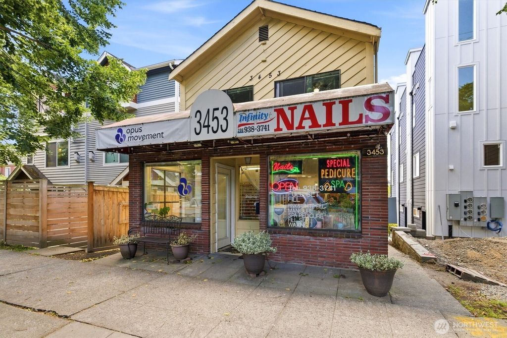 3453 California Avenue SW, Seattle, WA 98116