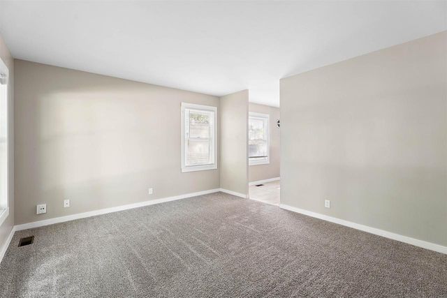 937 GAIL AVENUE, Neenah, WI 54956