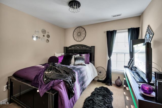 916 Bridlemine Drive, Fuquay Varina, NC 27526