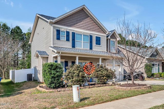 916 Bridlemine Drive, Fuquay Varina, NC 27526