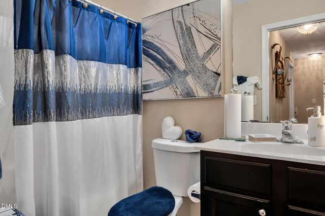 916 Bridlemine Drive, Fuquay Varina, NC 27526