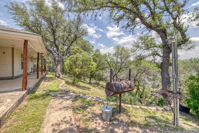 270 Robinson, Concan, TX 78838