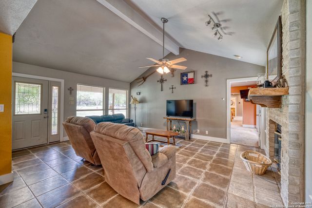 270 Robinson, Concan, TX 78838