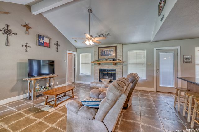 270 Robinson, Concan, TX 78838