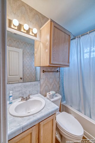 270 Robinson, Concan, TX 78838