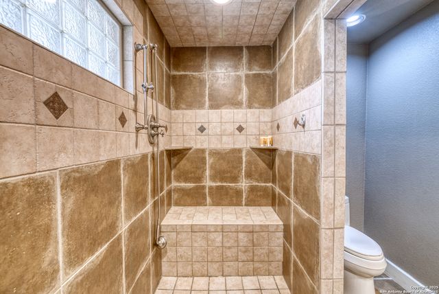 270 Robinson, Concan, TX 78838