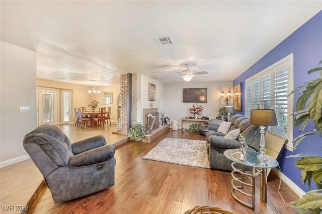 4591 East Philadelphia Avenue, Las Vegas, NV 89104