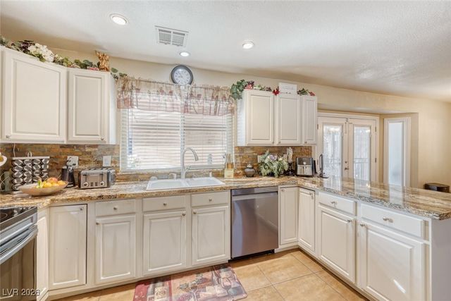 4591 East Philadelphia Avenue, Las Vegas, NV 89104