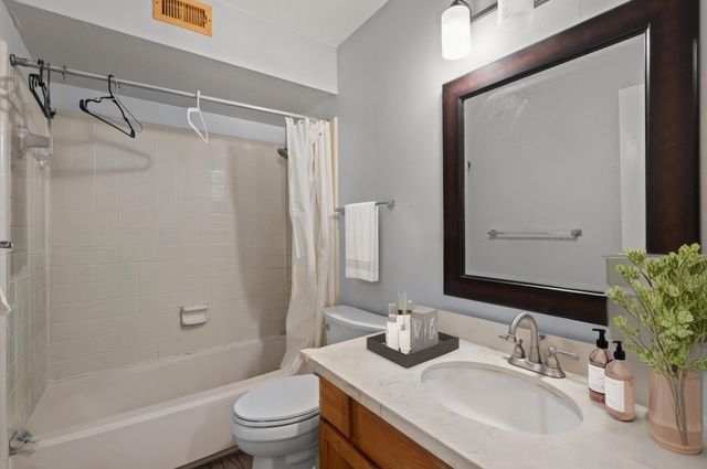 7731 Cambridge Street, Houston, TX 77054
