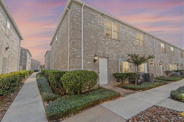 7731 Cambridge Street, Houston, TX 77054