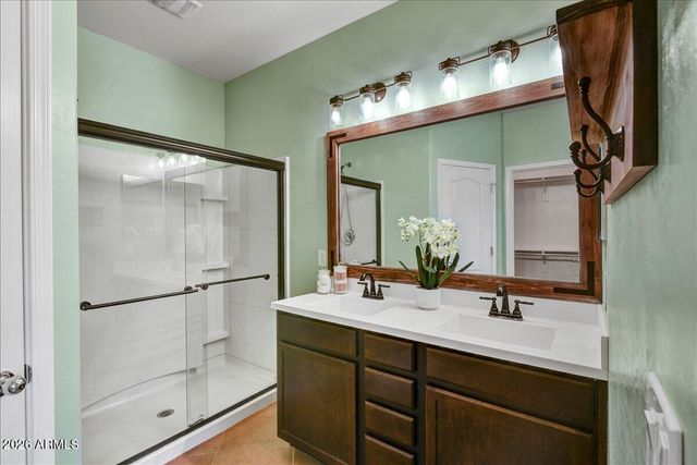 12026 W TETHER Trail, Peoria, AZ 85383