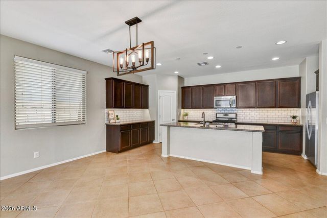 12026 W TETHER Trail, Peoria, AZ 85383