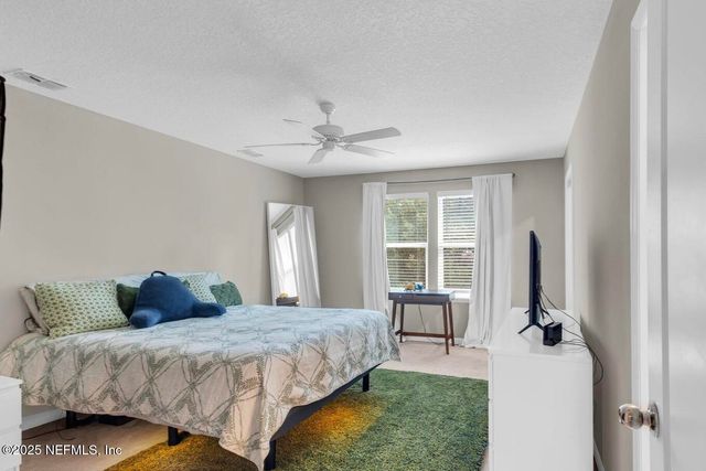 2571 SANDY DUNE Drive, Jacksonville, FL 32233