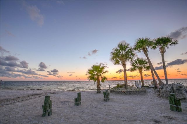 5245 AMULET DRIVE 309, New Port Richey, FL 34652