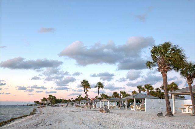 5245 AMULET DRIVE 309, New Port Richey, FL 34652