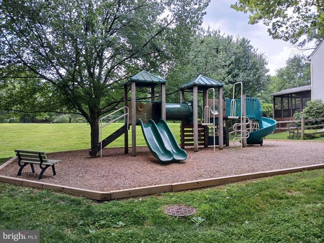 10 AUGUSTINE CT, Gaithersburg, MD 20879