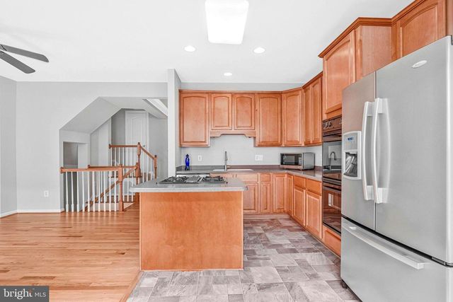2849 LAURA GAE CIR, Vienna, VA 22180