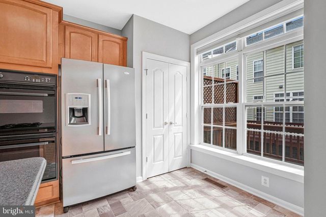 2849 LAURA GAE CIR, Vienna, VA 22180