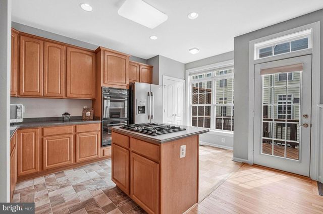 2849 LAURA GAE CIR, Vienna, VA 22180