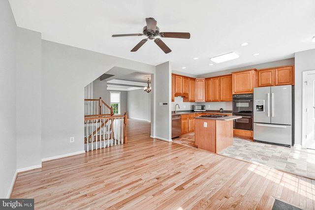 2849 LAURA GAE CIR, Vienna, VA 22180