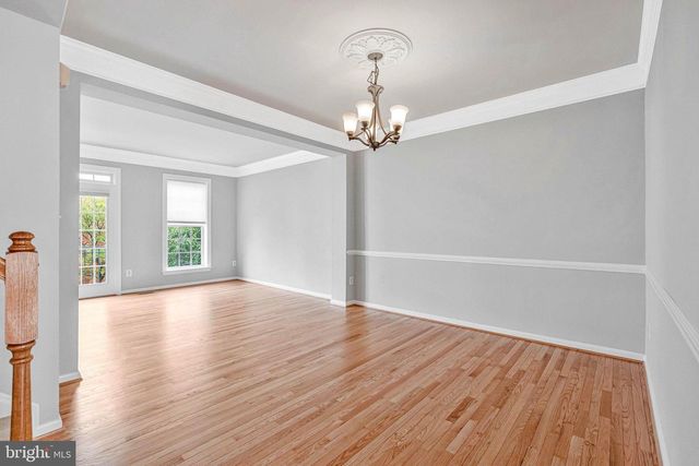 2849 LAURA GAE CIR, Vienna, VA 22180