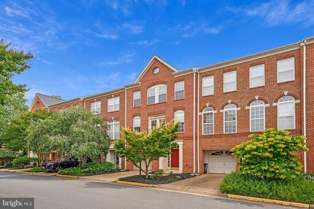 2849 LAURA GAE CIR, Vienna, VA 22180