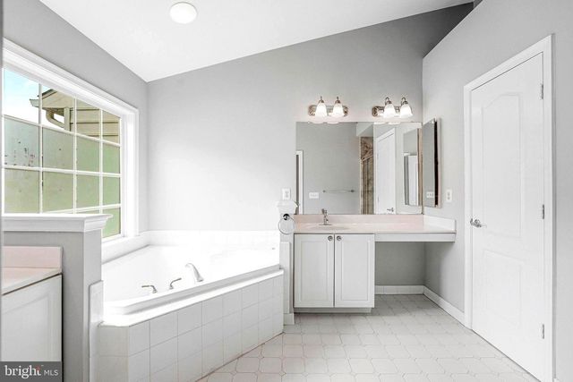 2849 LAURA GAE CIR, Vienna, VA 22180
