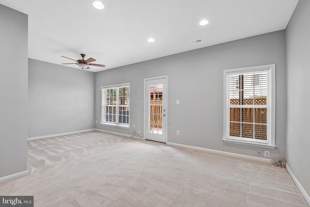 2849 LAURA GAE CIR, Vienna, VA 22180